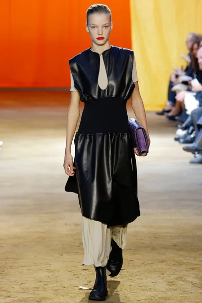 Look 41